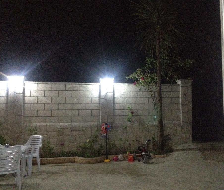 Guest House Maxim Makhinjauri Exterior photo