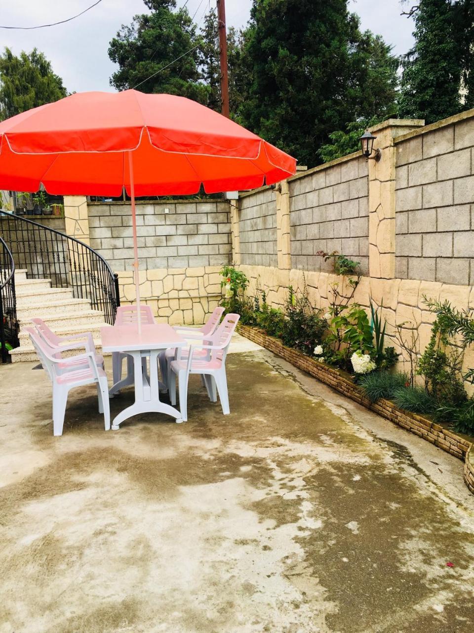 Guest House Maxim Makhinjauri Exterior photo
